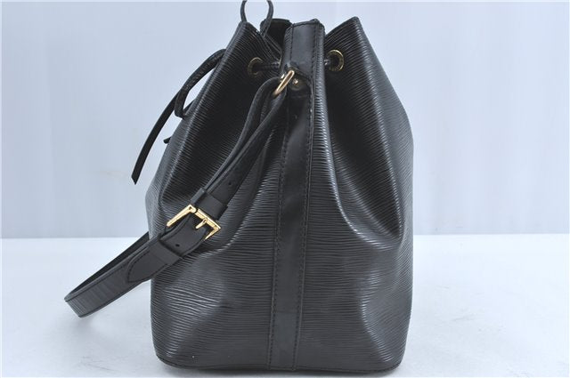 Authentic Louis Vuitton Epi Petit Noe Shoulder Bag Black M59012 LV J0644