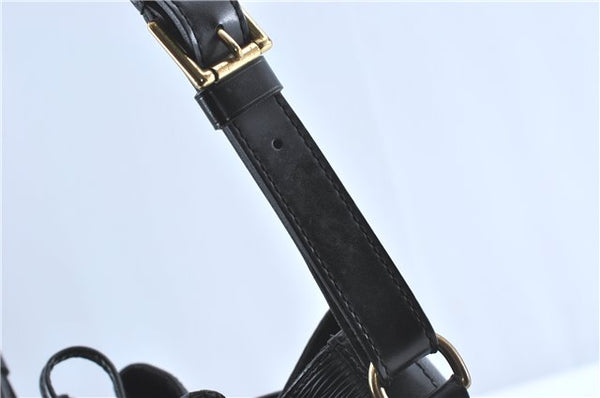 Authentic Louis Vuitton Epi Petit Noe Shoulder Bag Black M59012 LV J0644