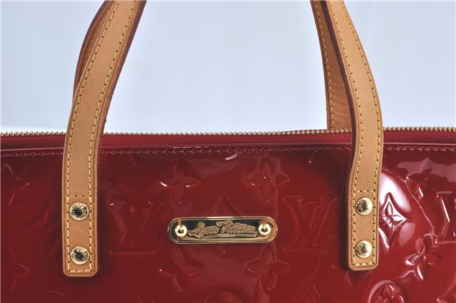 Authentic Louis Vuitton Vernis Bellevue PM Hand Bag Red M93583 LV J0705