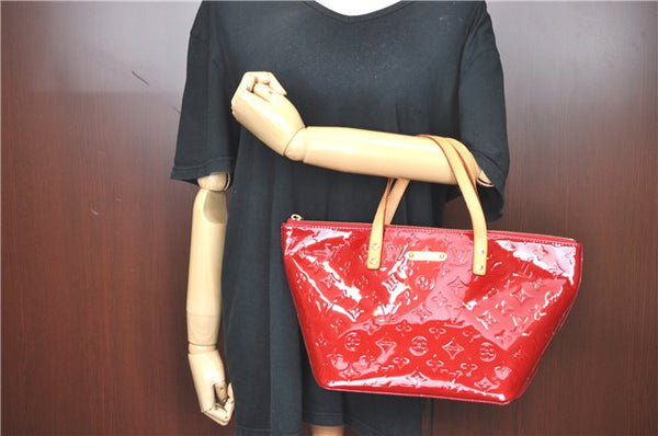 Authentic Louis Vuitton Vernis Bellevue PM Hand Bag Red M93583 LV J0705