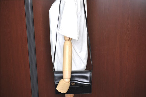 Authentic GUCCI Shoulder Cross Body Bag Purse Leather Black J0779