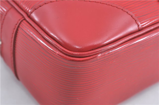 Auth Louis Vuitton Epi Vivienne Long MM Shoulder Hand Bag Red M5911E LV J0873