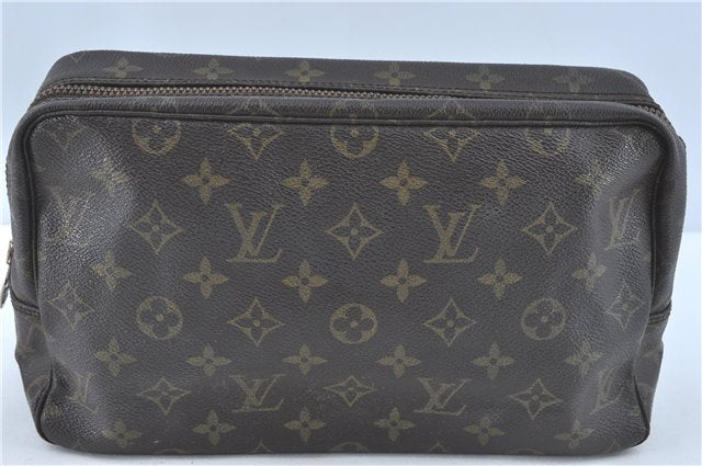 Auth Louis Vuitton Monogram Trousse Toilette 28 Clutch Hand Bag M47522 LV J1010