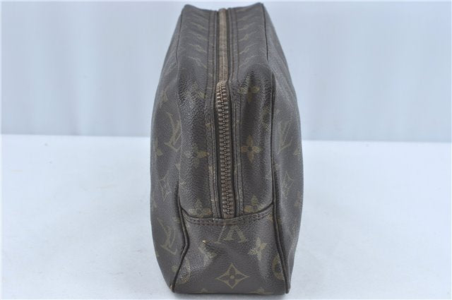 Auth Louis Vuitton Monogram Trousse Toilette 28 Clutch Hand Bag M47522 LV J1010