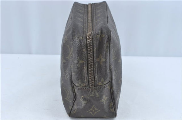 Auth Louis Vuitton Monogram Trousse Toilette 28 Clutch Hand Bag M47522 LV J1010