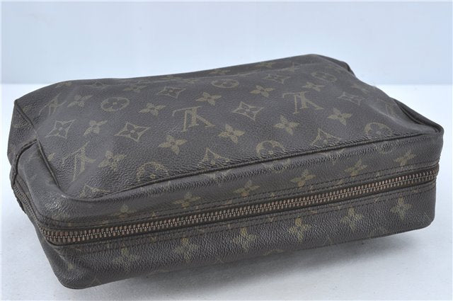 Auth Louis Vuitton Monogram Trousse Toilette 28 Clutch Hand Bag M47522 LV J1010