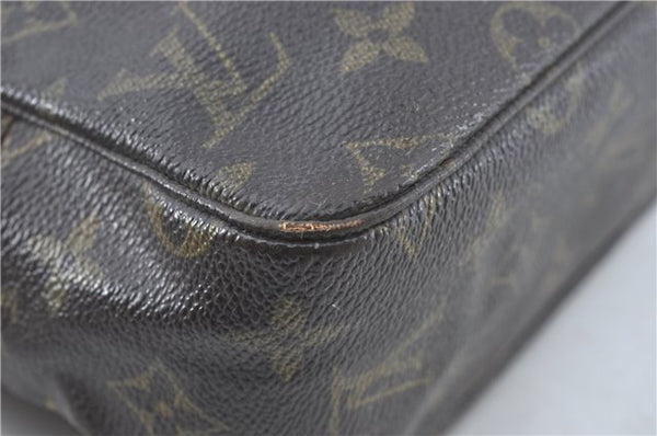 Auth Louis Vuitton Monogram Trousse Toilette 28 Clutch Hand Bag M47522 LV J1010