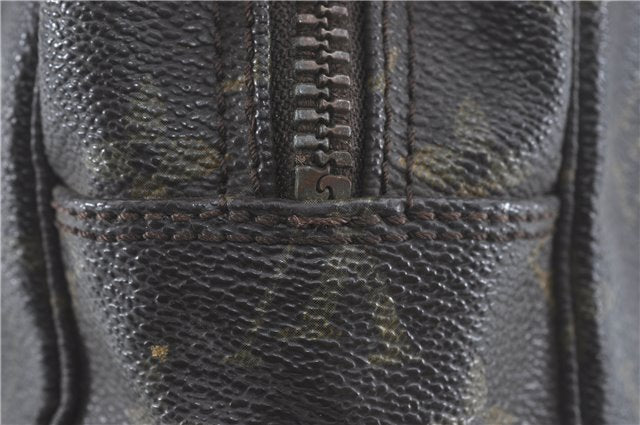 Auth Louis Vuitton Monogram Trousse Toilette 28 Clutch Hand Bag M47522 LV J1010