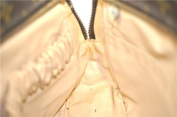 Auth Louis Vuitton Monogram Trousse Toilette 28 Clutch Hand Bag M47522 LV J1010