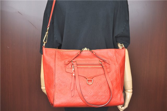 Auth Louis Vuitton Monogram Empreinte Lumineuse PM Tote Bag Red M40552 LV J1036
