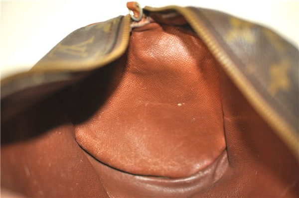 Authentic Louis Vuitton Monogram Papillon 30 Hand Bag Old Model LV J1037