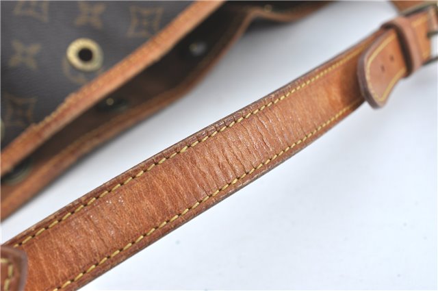 Authentic Louis Vuitton Monogram Noe Shoulder Bag M42224 LV J1063