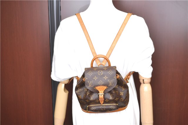 Authentic Louis Vuitton Monogram Montsouris PM Backpack M51137 LV J1162