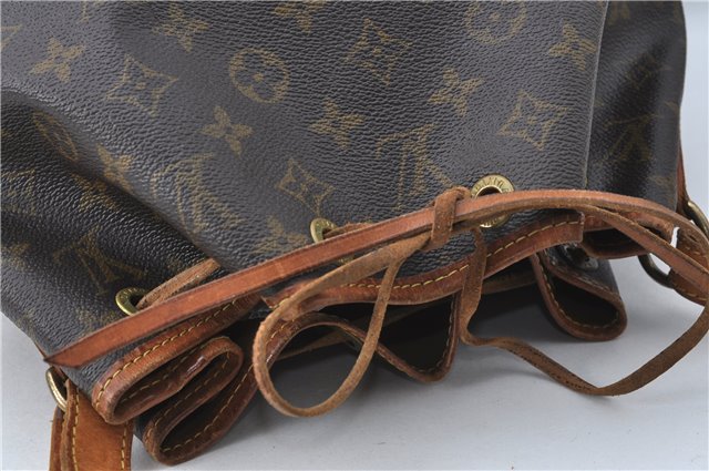 Authentic Louis Vuitton Monogram Petit Noe Shoulder Bag M42226 LV J1180