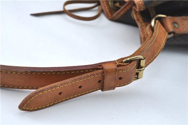 Authentic Louis Vuitton Monogram Petit Noe Shoulder Bag M42226 LV J1180