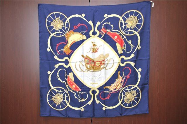 Authentic HERMES Carre 90 Scarf 