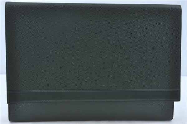 Auth Louis Vuitton Taiga Volga Document case Clutch Bag Green M30204 LV J1223