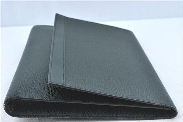 Auth Louis Vuitton Taiga Volga Document case Clutch Bag Green M30204 LV J1223