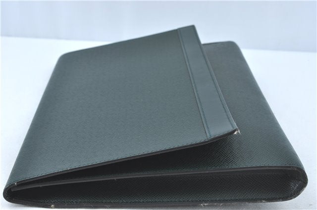 Auth Louis Vuitton Taiga Volga Document case Clutch Bag Green M30204 LV J1223