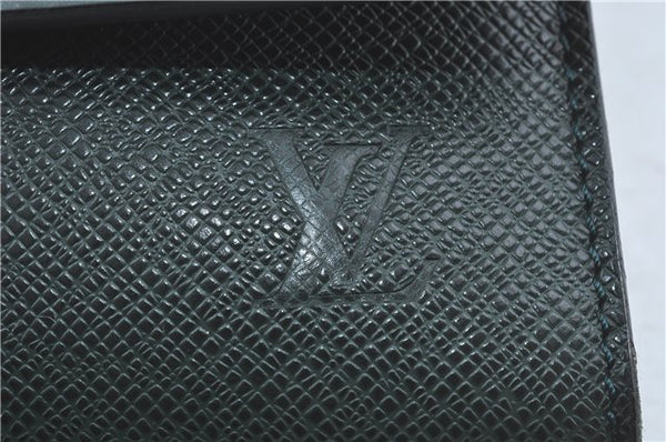Auth Louis Vuitton Taiga Volga Document case Clutch Bag Green M30204 LV J1223