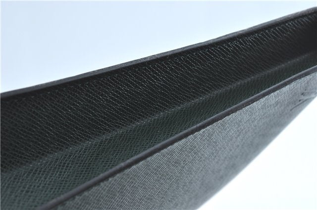 Auth Louis Vuitton Taiga Volga Document case Clutch Bag Green M30204 LV J1223