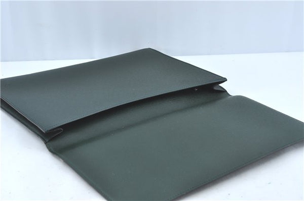 Auth Louis Vuitton Taiga Volga Document case Clutch Bag Green M30204 LV J1223