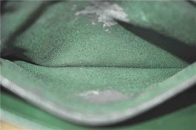 Auth Louis Vuitton Taiga Volga Document case Clutch Bag Green M30204 LV J1223