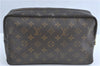 Auth Louis Vuitton Monogram Trousse Toilette 28 Clutch Hand Bag M47522 LV J1296