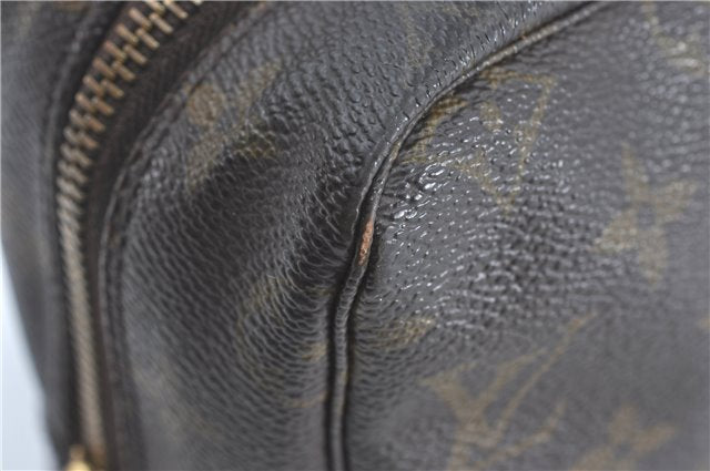 Auth Louis Vuitton Monogram Trousse Toilette 28 Clutch Hand Bag M47522 LV J1296