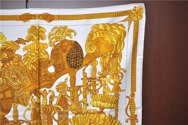 Authentic HERMES Carre 90 Scarf 