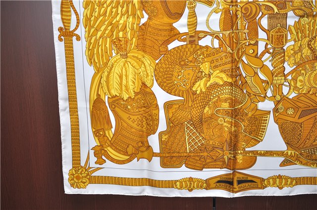 Authentic HERMES Carre 90 Scarf 