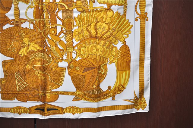 Authentic HERMES Carre 90 Scarf 