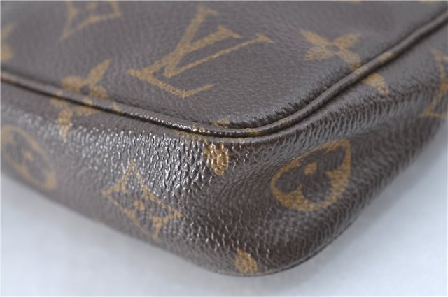 Auth Louis Vuitton Monogram Pochette Accessoires Shoulder Cross Body Pouch J1337