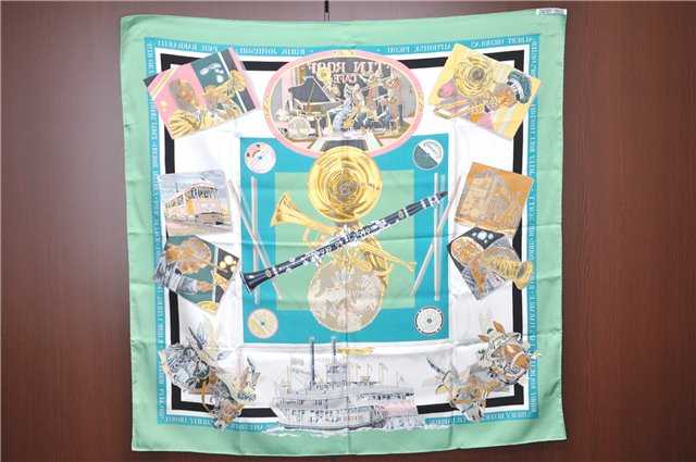 HERMES Carre 90 Scarf 