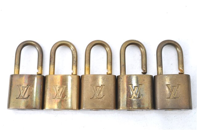 Authentic Louis Vuitton Padlock Gold 10Set LV J1381