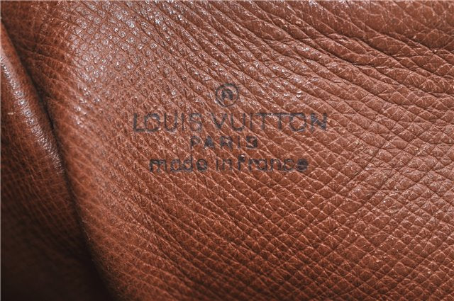 Authentic Louis Vuitton Monogram Papillon 30 Hand Bag Old Model LV J1418