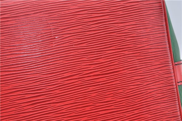 Auth Louis Vuitton Epi Petit Noe Bi-color Green x Red M44147 Shoulder Bag J1433