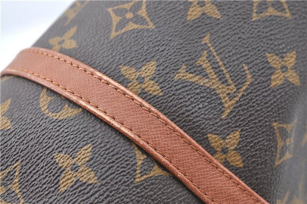 Authentic Louis Vuitton Monogram Papillon 30 Hand Bag Old Model LV J1460