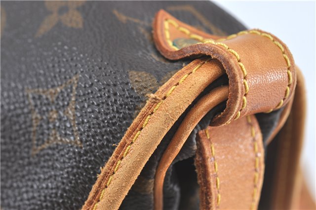 Auth Louis Vuitton Monogram Saumur 30 Shoulder Cross Body Bag M42256 LV J1509