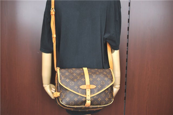 Auth Louis Vuitton Monogram Saumur 30 Shoulder Cross Body Bag M42256 LV J1509