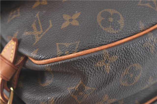 Auth Louis Vuitton Monogram Saumur 30 Shoulder Cross Body Bag M42256 LV J1682