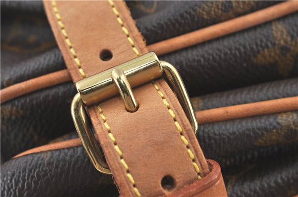 Auth Louis Vuitton Monogram Saumur 30 Shoulder Cross Body Bag M42256 LV J1682