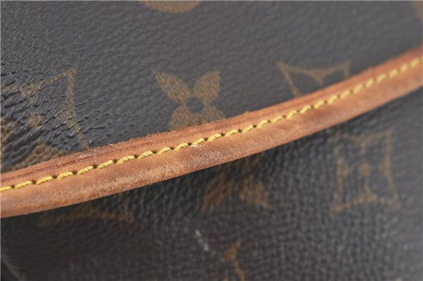 Auth Louis Vuitton Monogram Saumur 30 Shoulder Cross Body Bag M42256 LV J1682