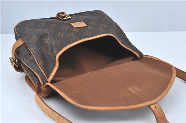 Auth Louis Vuitton Monogram Saumur 30 Shoulder Cross Body Bag M42256 LV J1682