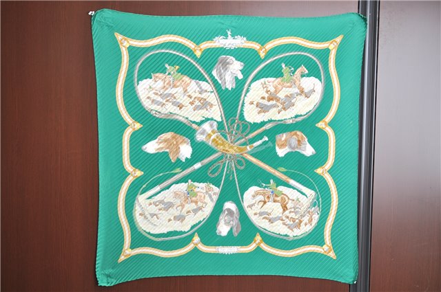 Authentic HERMES Pleats Scarf 