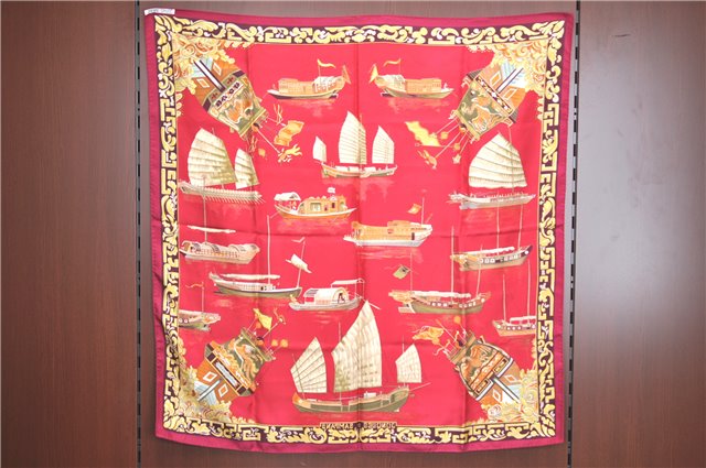 Authentic HERMES Carre 90 Scarf 