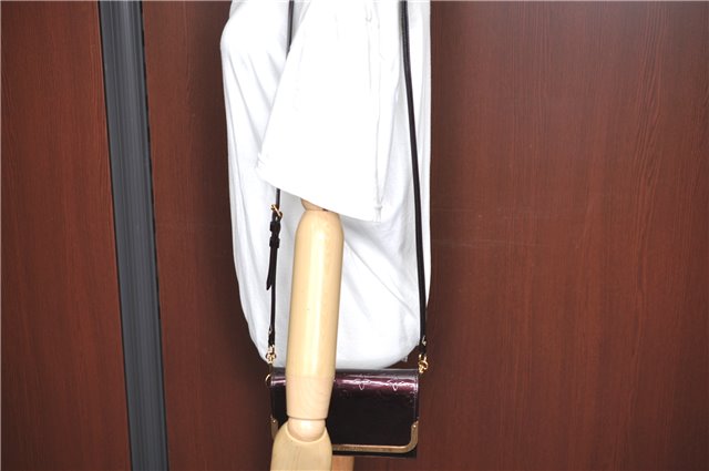 Auth Louis Vuitton Vernis Rossmore PM Shoulder Cross Bag M91546 Wine Red J1778