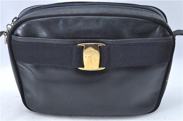 Auth Salvatore Ferragamo Vara Shoulder Cross Bag Purse Leather Navy Blue J1781
