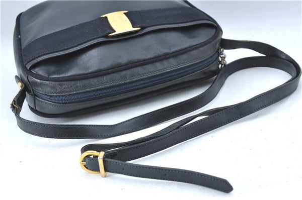 Auth Salvatore Ferragamo Vara Shoulder Cross Bag Purse Leather Navy Blue J1781