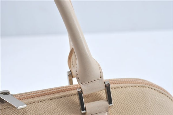 Authentic BURBERRY Vintage Leather Hand Bag Purse Ivory J1796